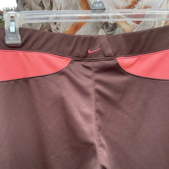 Women’s Nike warm up suit pants and zip up top athletic lounge medium - Picture 8 of 8